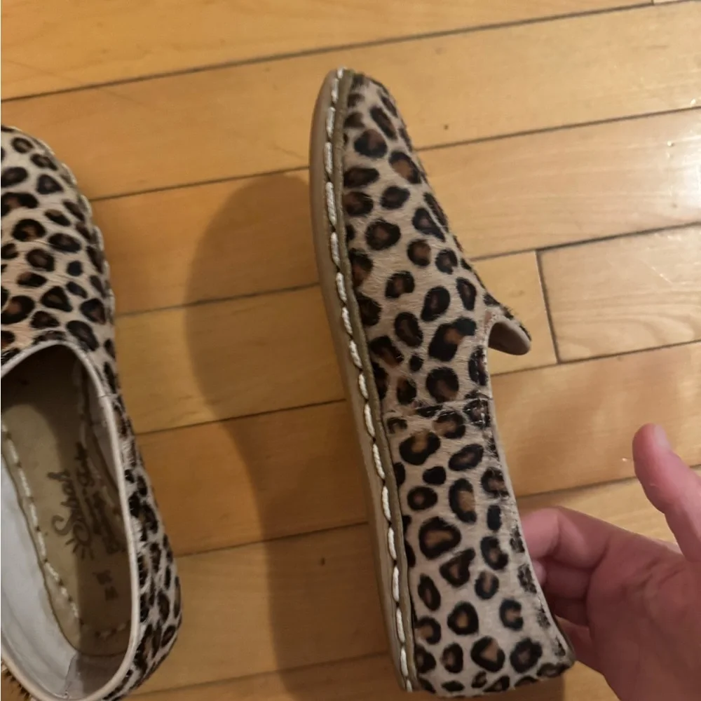 Sabah Women's Brown Leopard Loafers - Picture 3 of 4